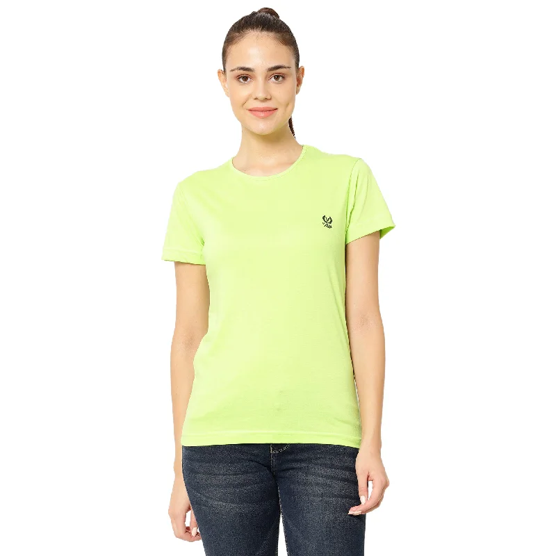 Vimal Jonney Green Color T-shirt For Women Welt Pockets Slit Pockets Flap Pockets